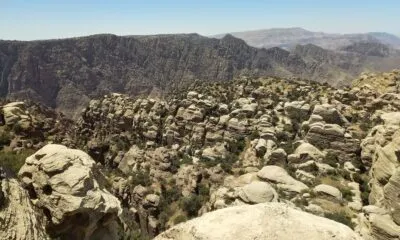 Uitzicht over het natuurpark Dana in Jordanië