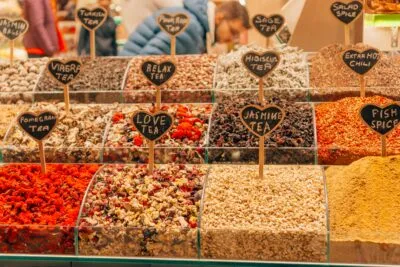 Foudtour specerijen in Istanboel Turkije