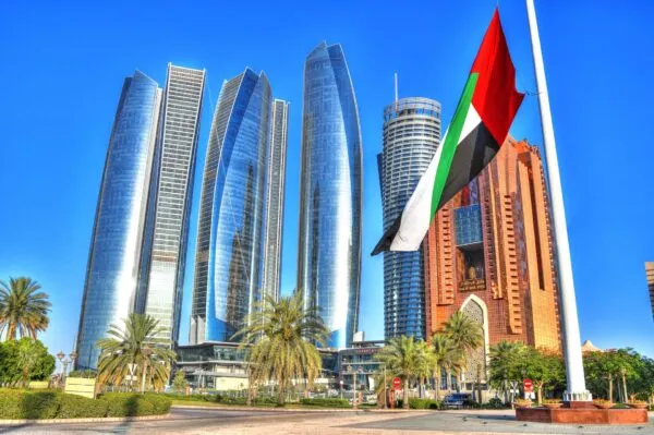 Torens en de vlag Abu Dhabi