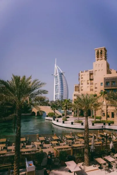 Restaurant in Dubai met uitzicht op de Burj al Arab