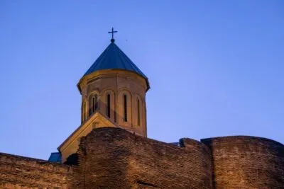 Toren van het Narikala Fort in Tbilsi in Georgië